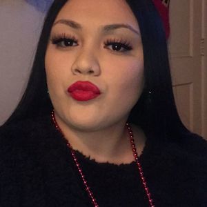 Meet your Posher, Jannelle